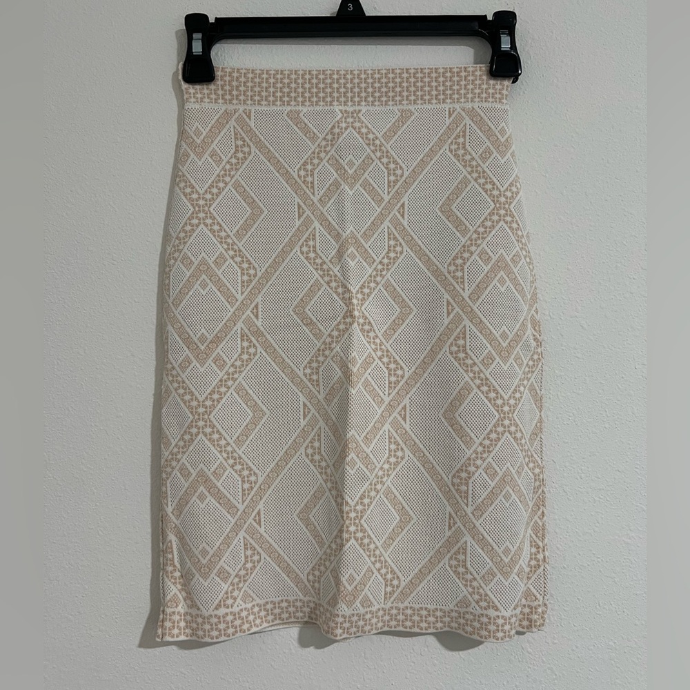 Patterned Pencil Skirt